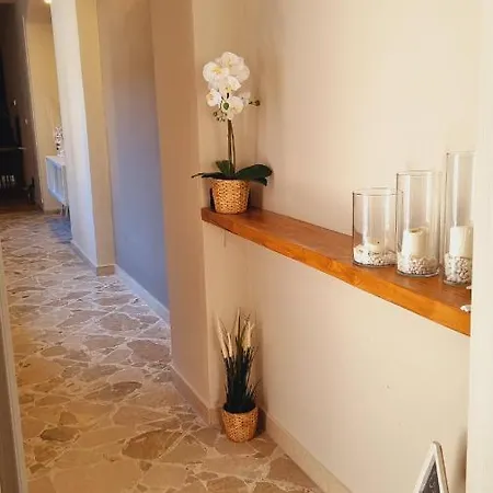 Apartment Giulia *