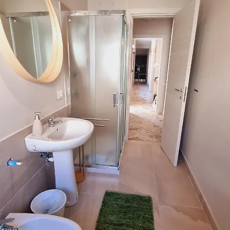 Giulia Apartment *